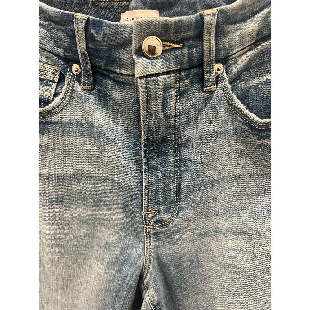 Good American Women’s Jeans Size 6 / 28 - Picture 3 of 9